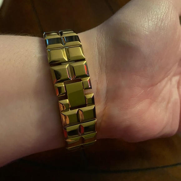 Ladies watch! - Picture 2 of 2